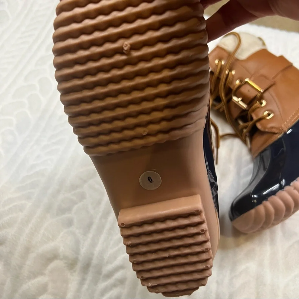 💗 Forever 21 - Womans Winter‎ Boots